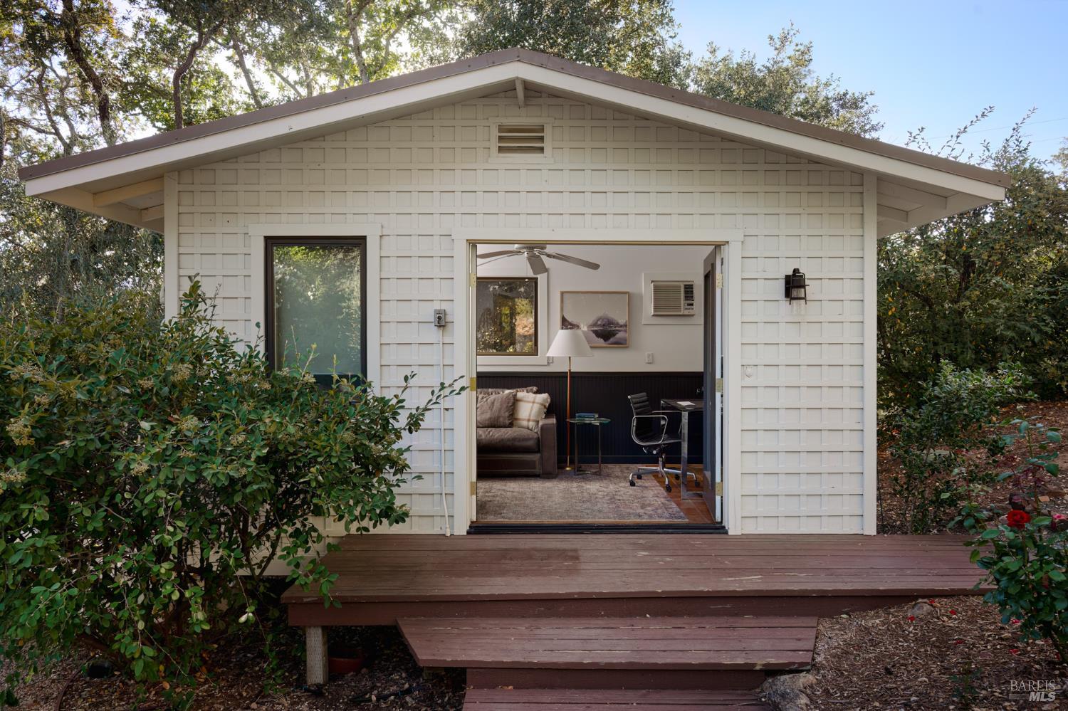 Property photo 32