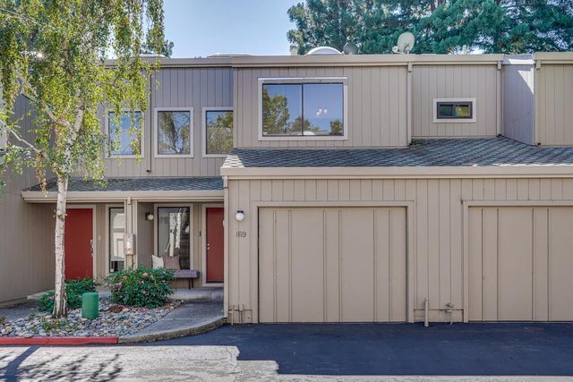 Property photo 37