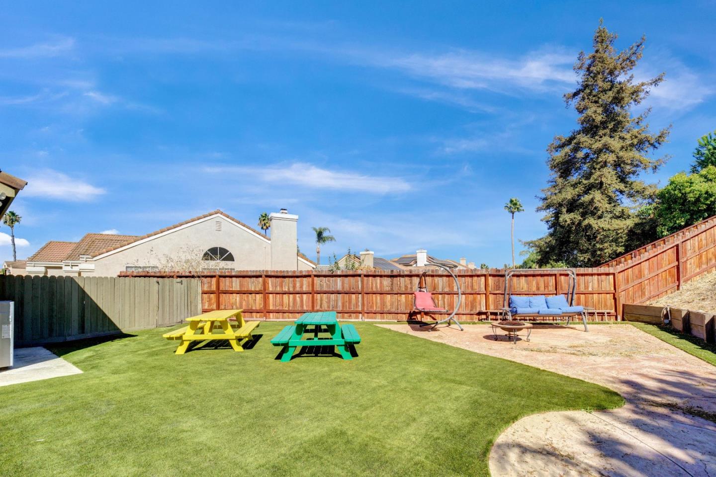 Property photo 35