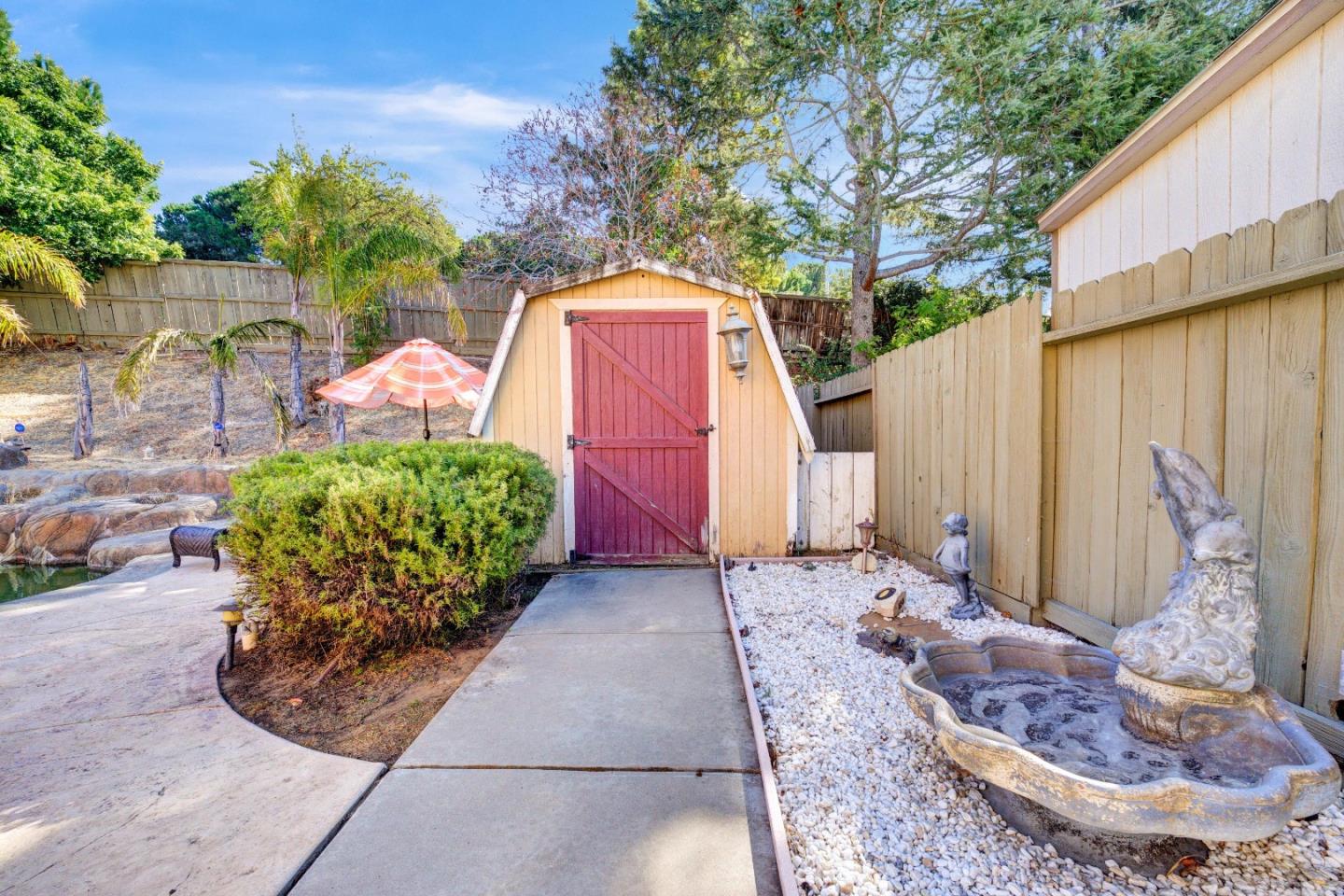 Property photo 36