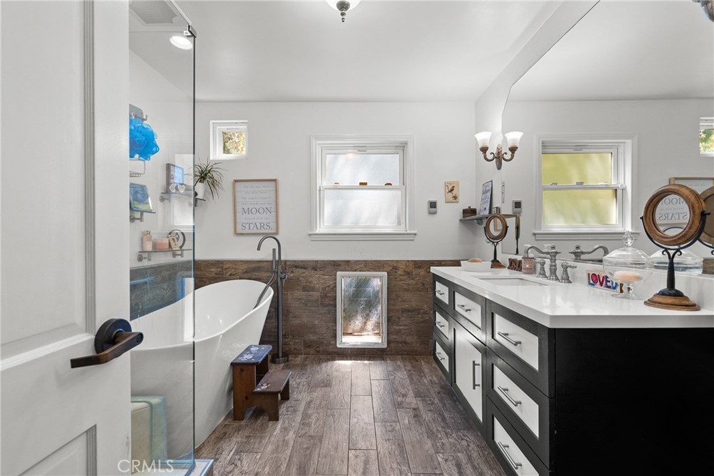 Property photo 42