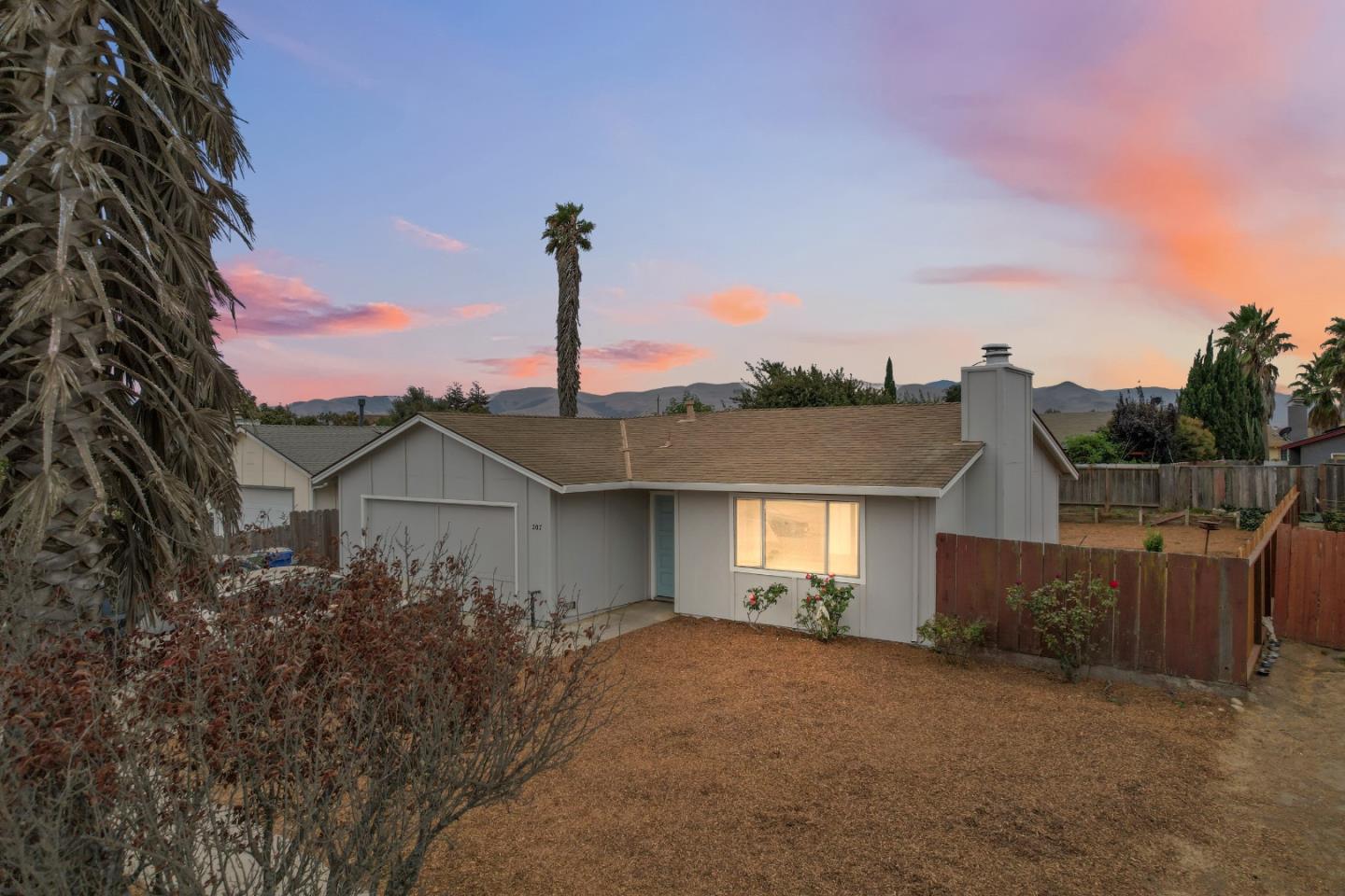 207 San Antonio Dr