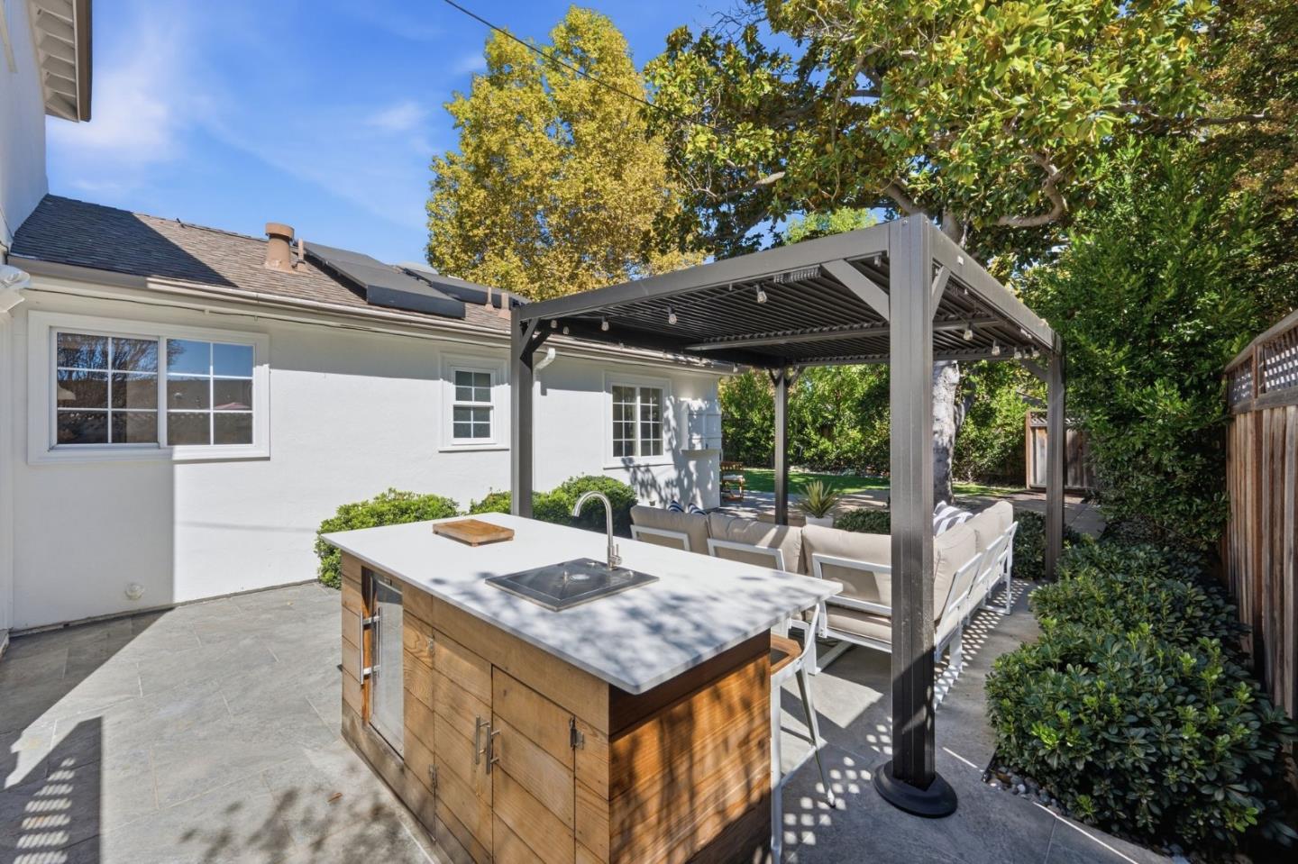 Property photo 44