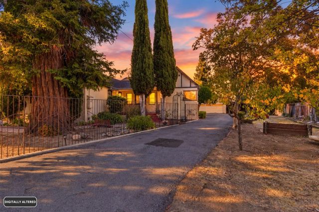 Property photo 38