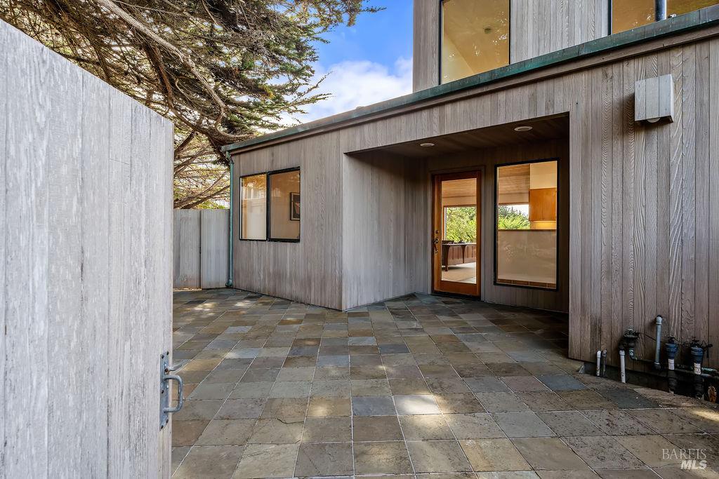 Property photo 50