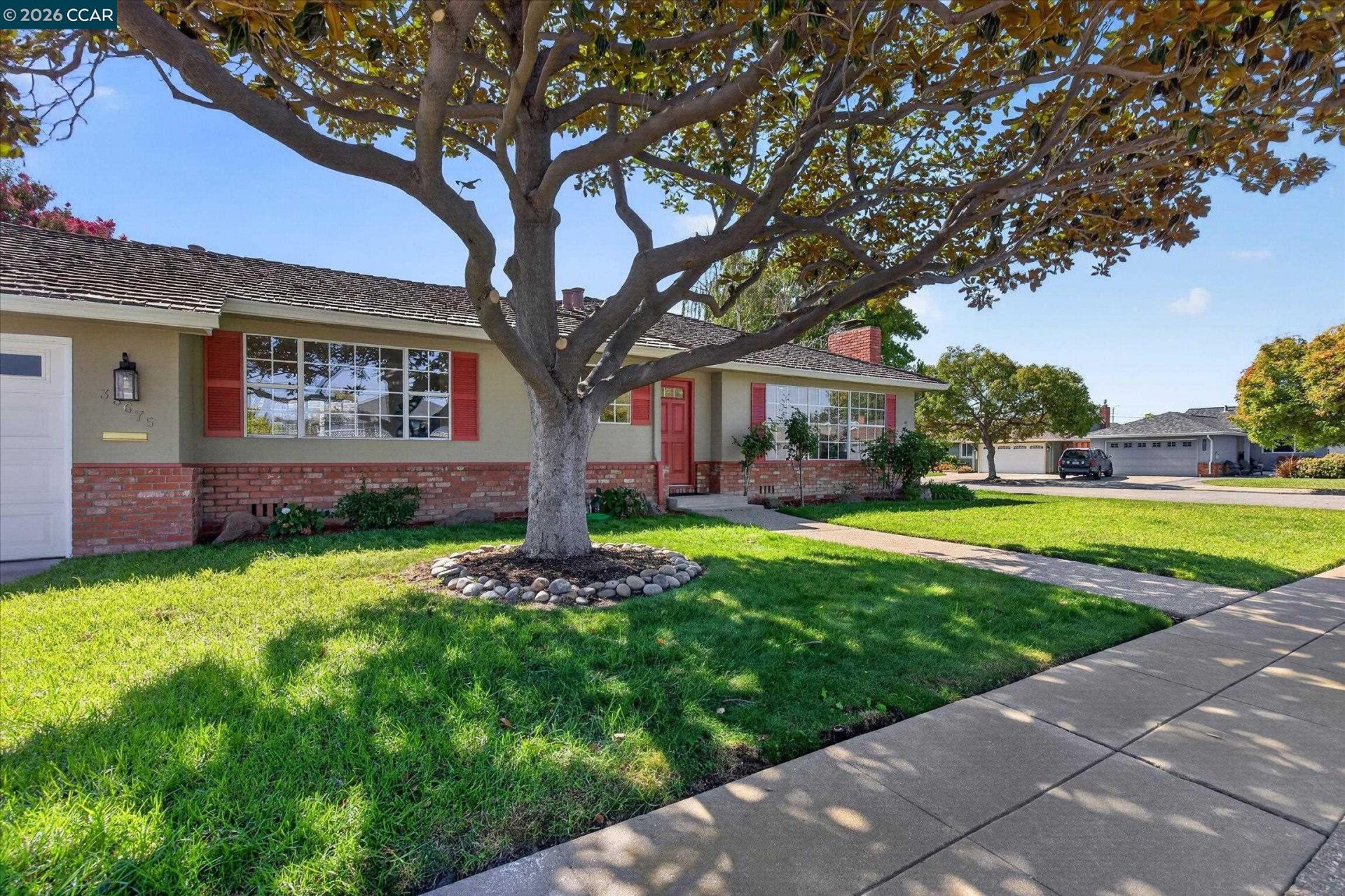 Property photo 40