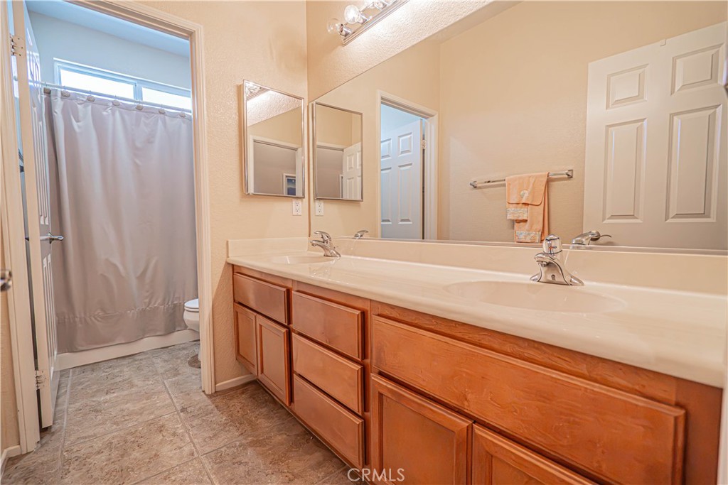 Property photo 25
