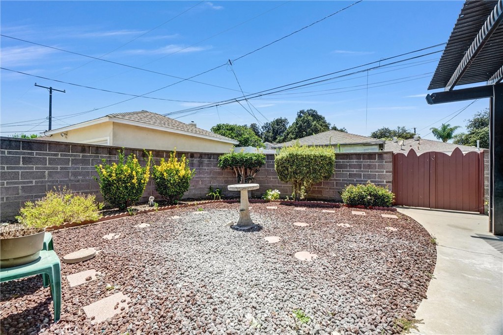 Property photo 32