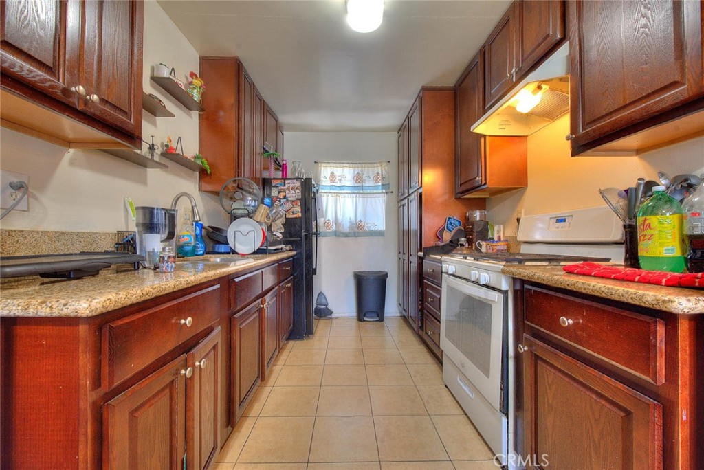 Property photo 33