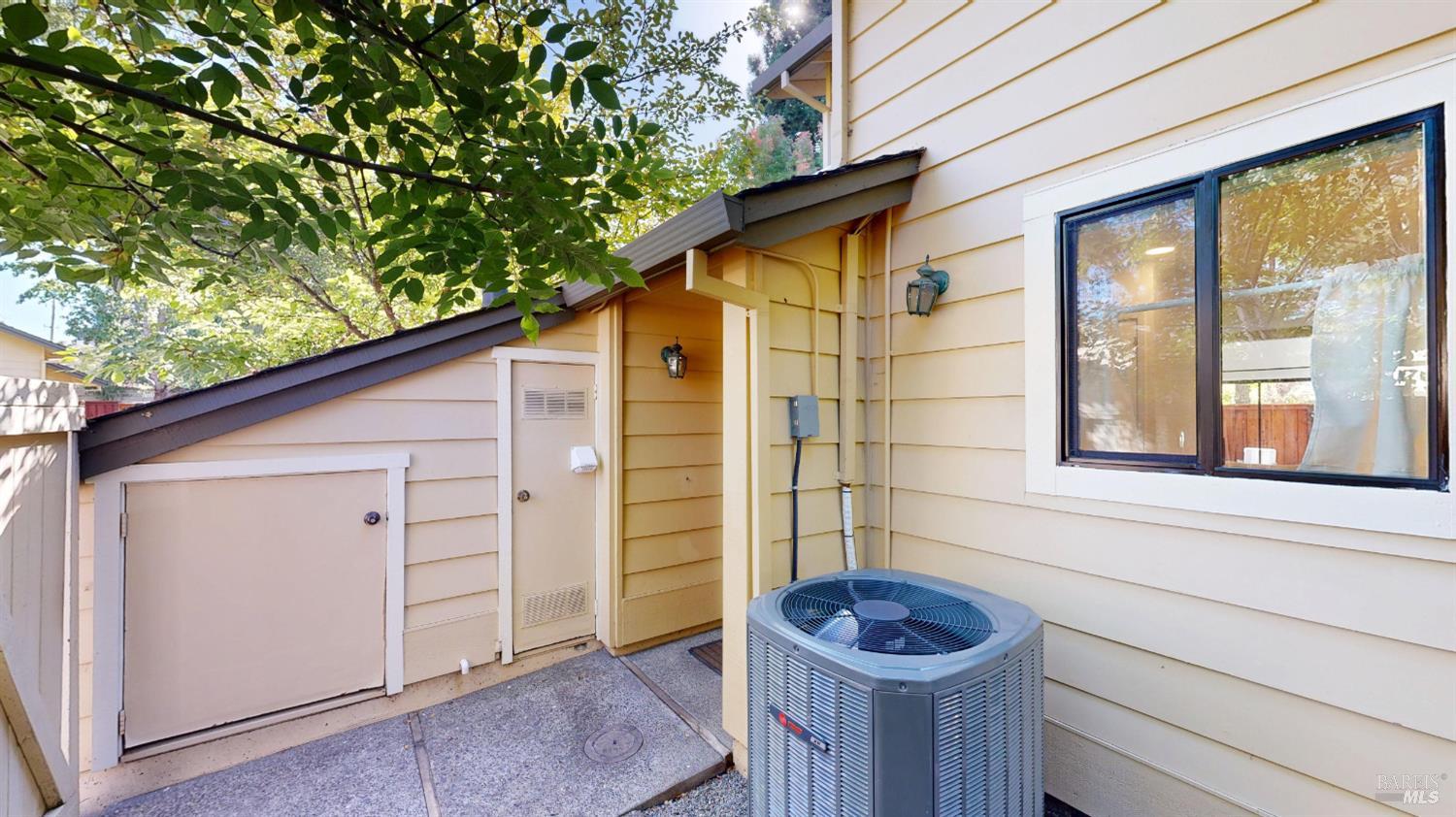 Property photo 23