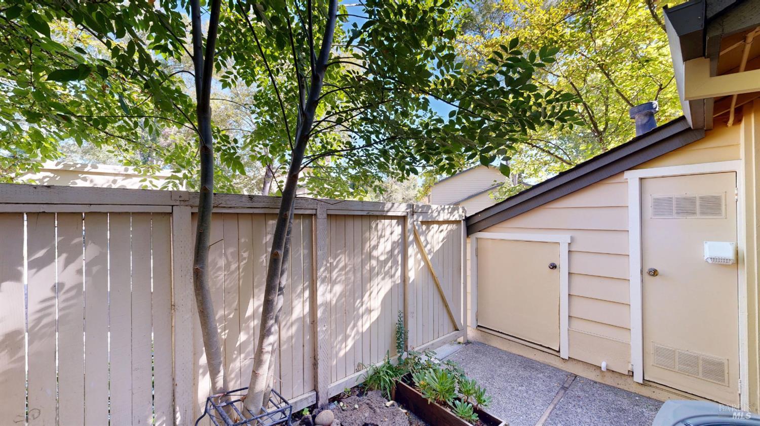 Property photo 27