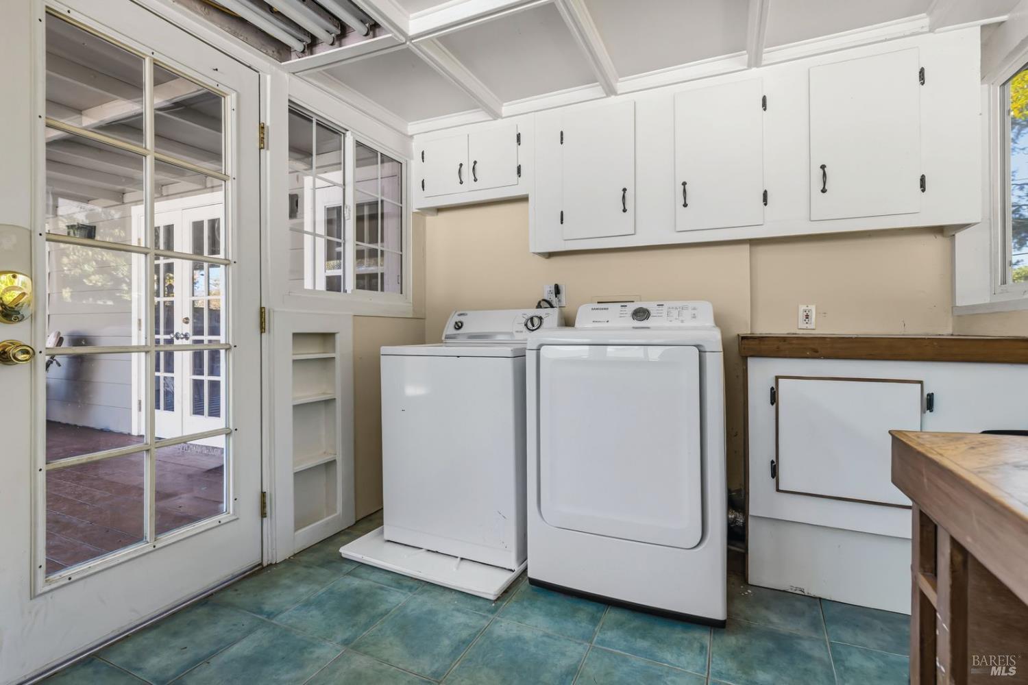 Property photo 35