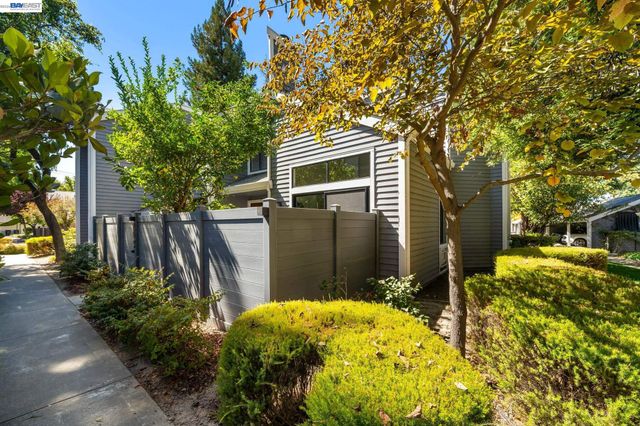 Property photo 36