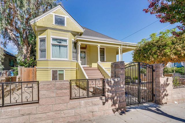 Property photo 44