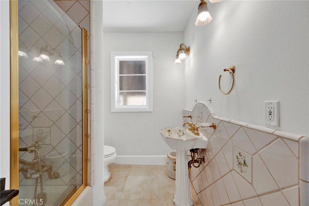 Property photo 38