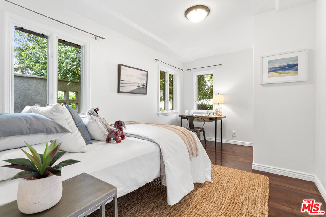 Property photo 32