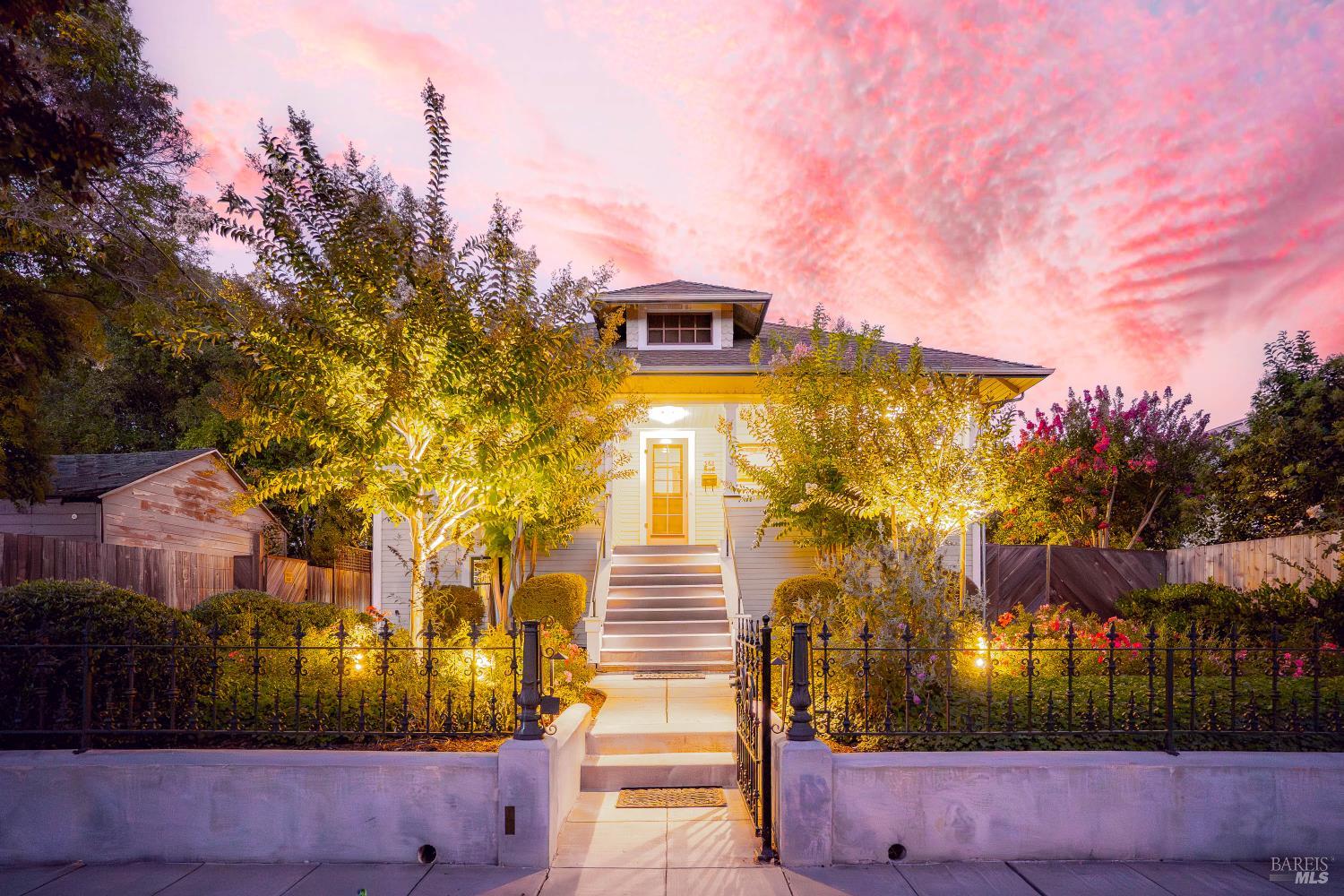 3397-3401 Mission Dr