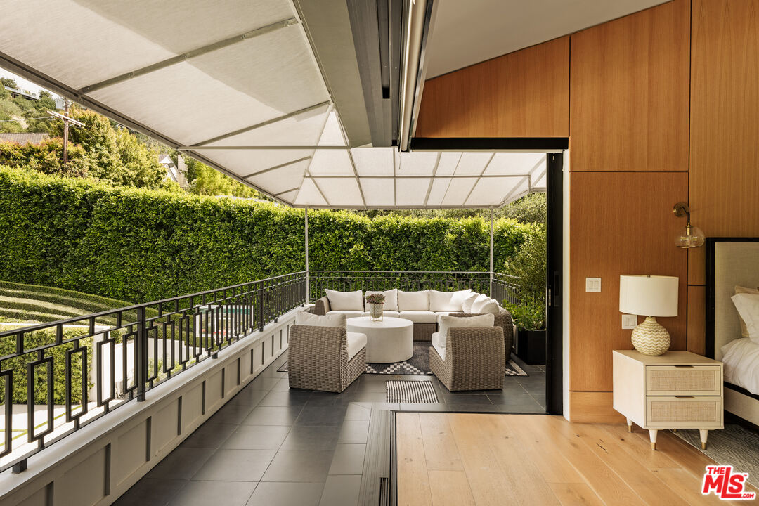 Property photo 44