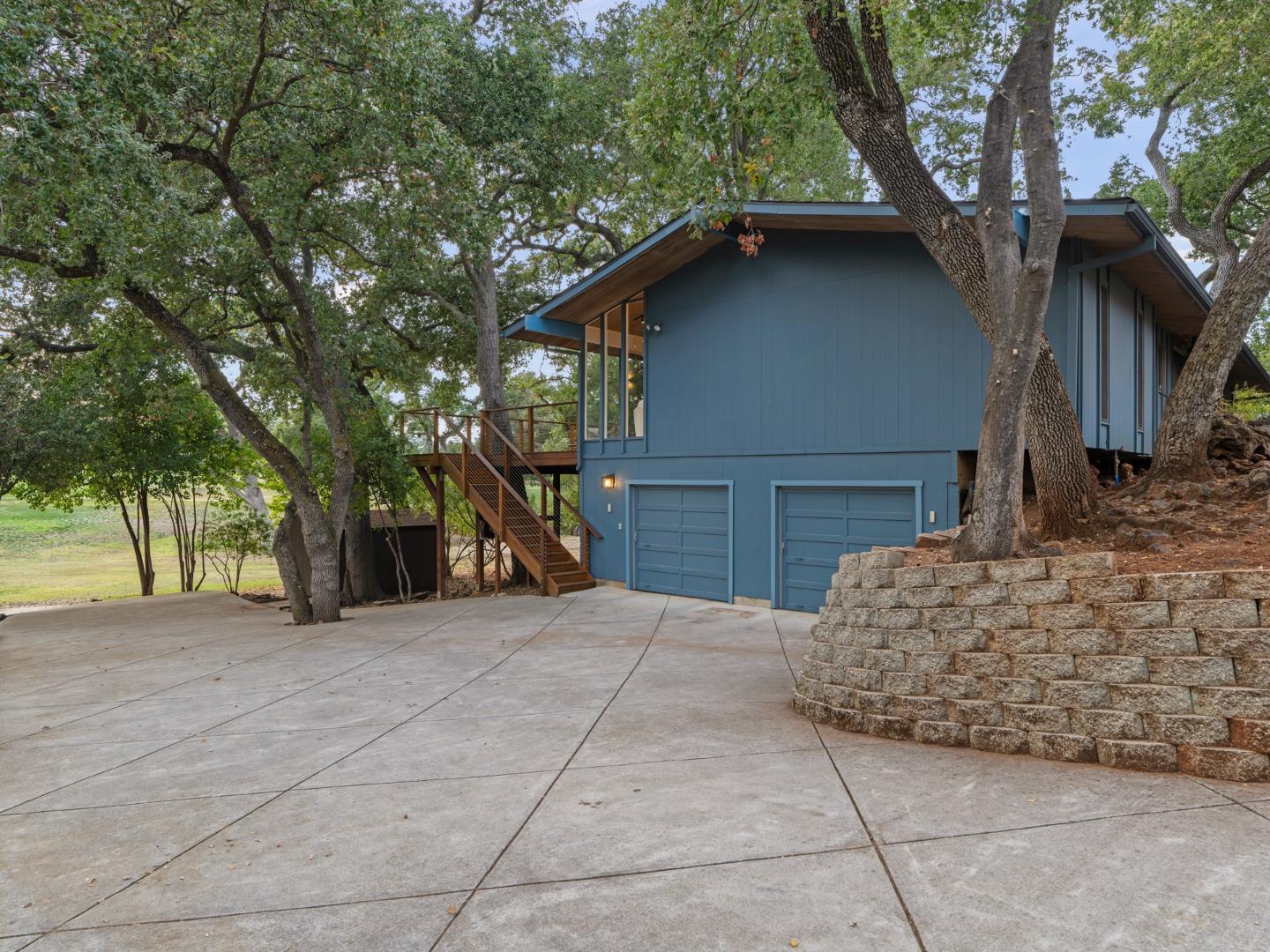Property photo 44