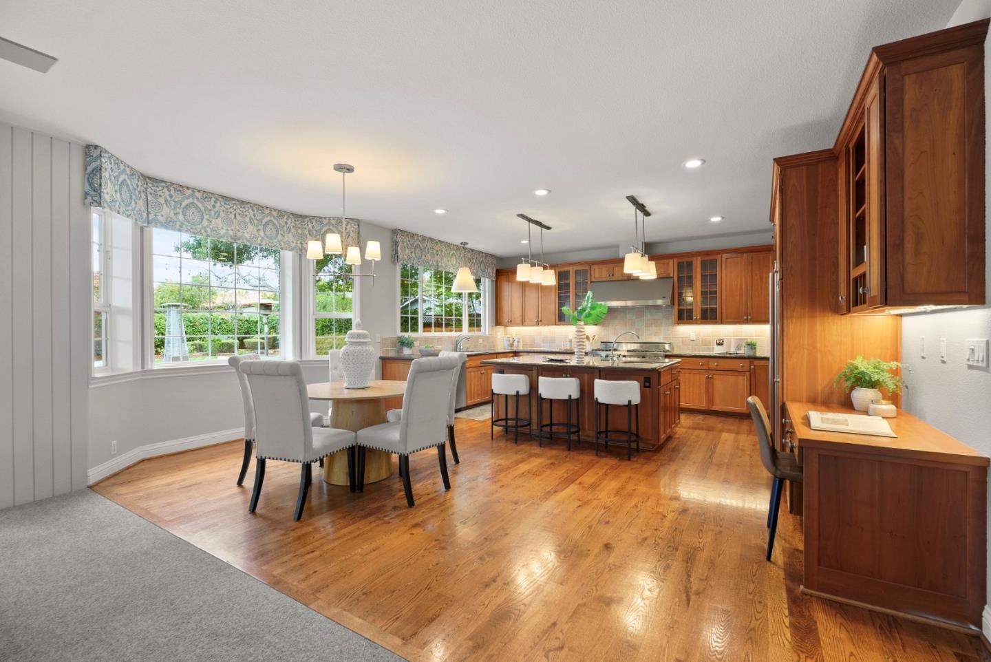 Property photo 36