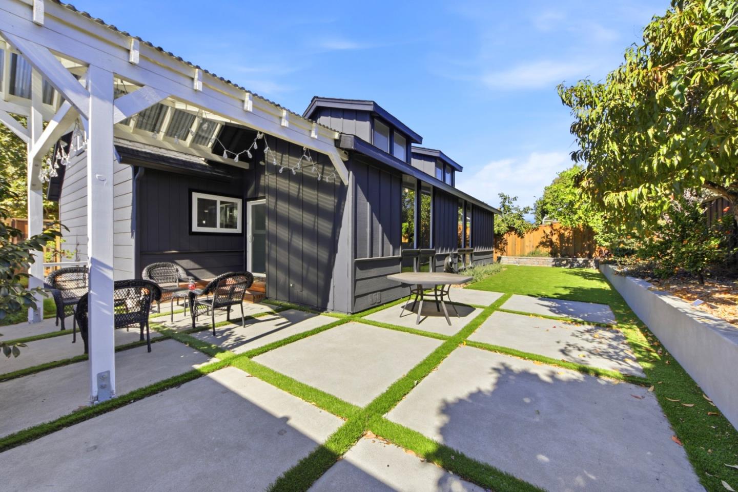 Property photo 35