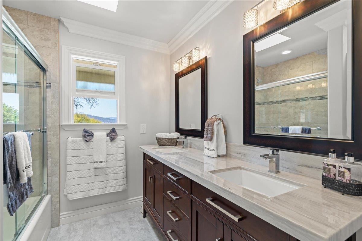 Property photo 46