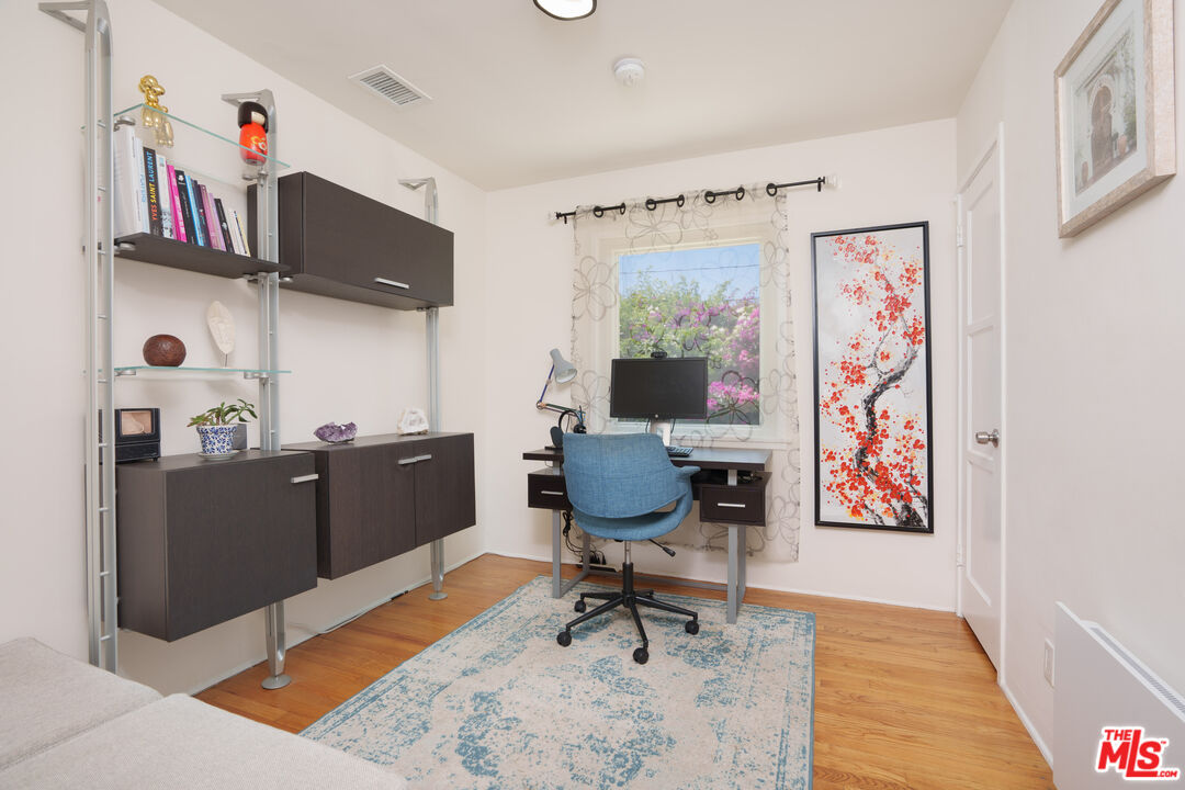 Property photo 24