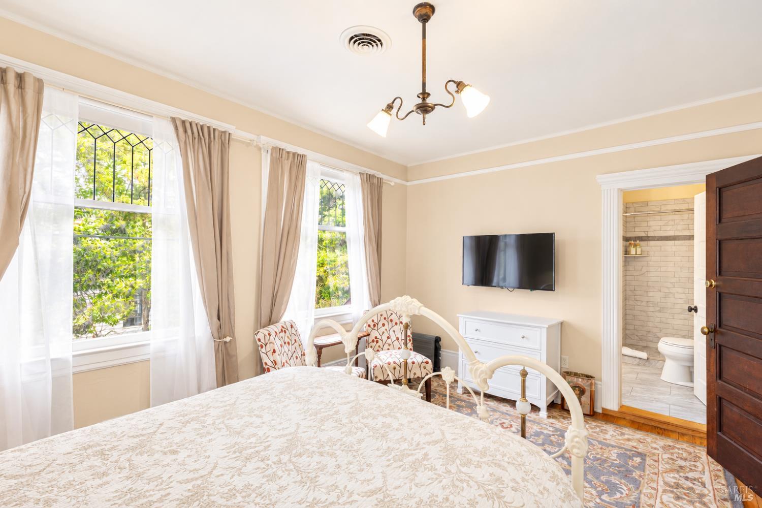 Property photo 18