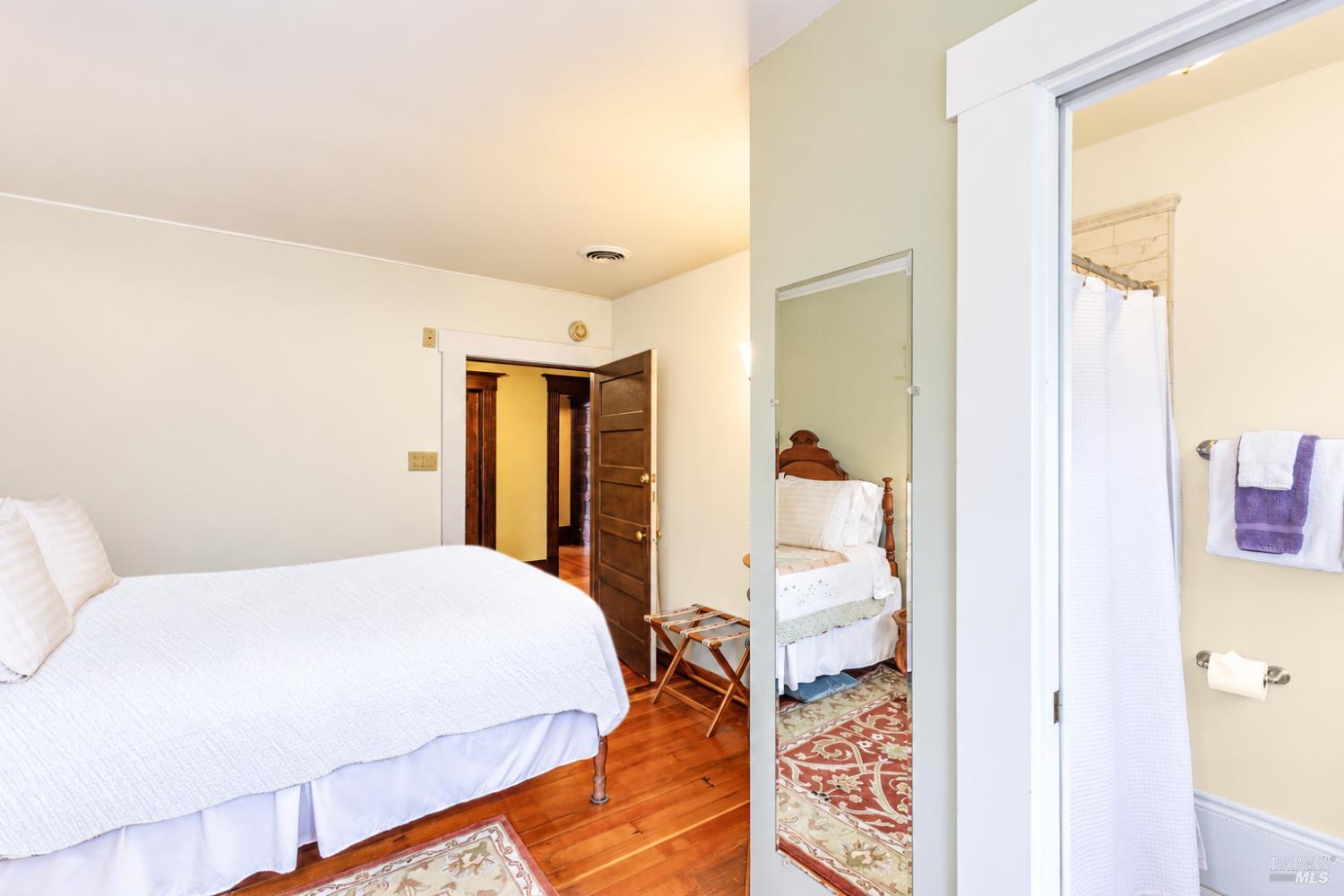 Property photo 25