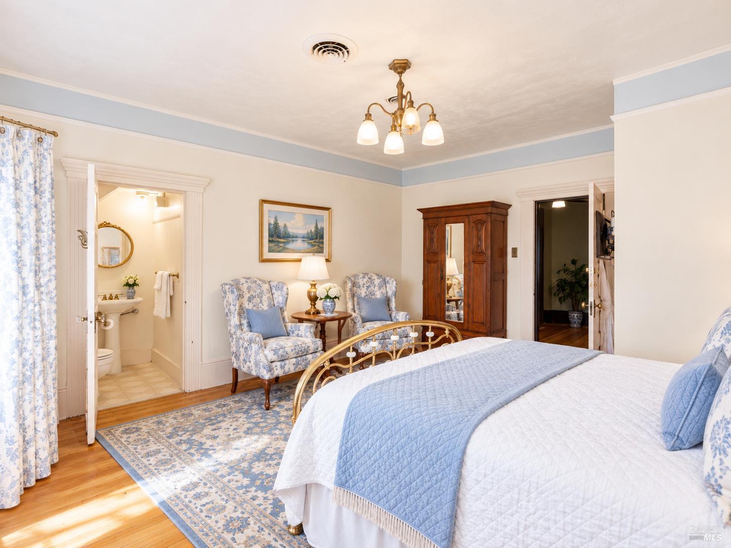 Property photo 31