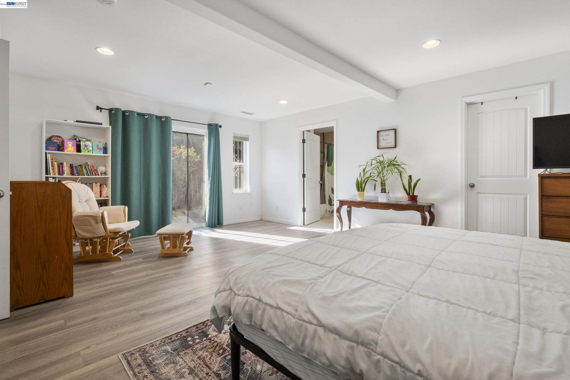 Property photo 35