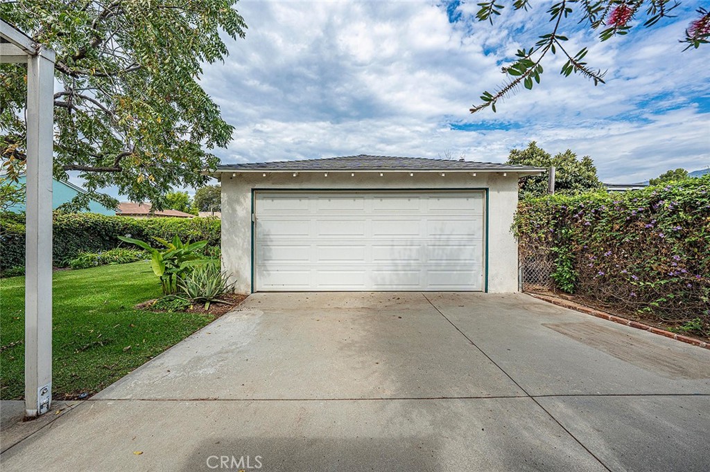 Property photo 42