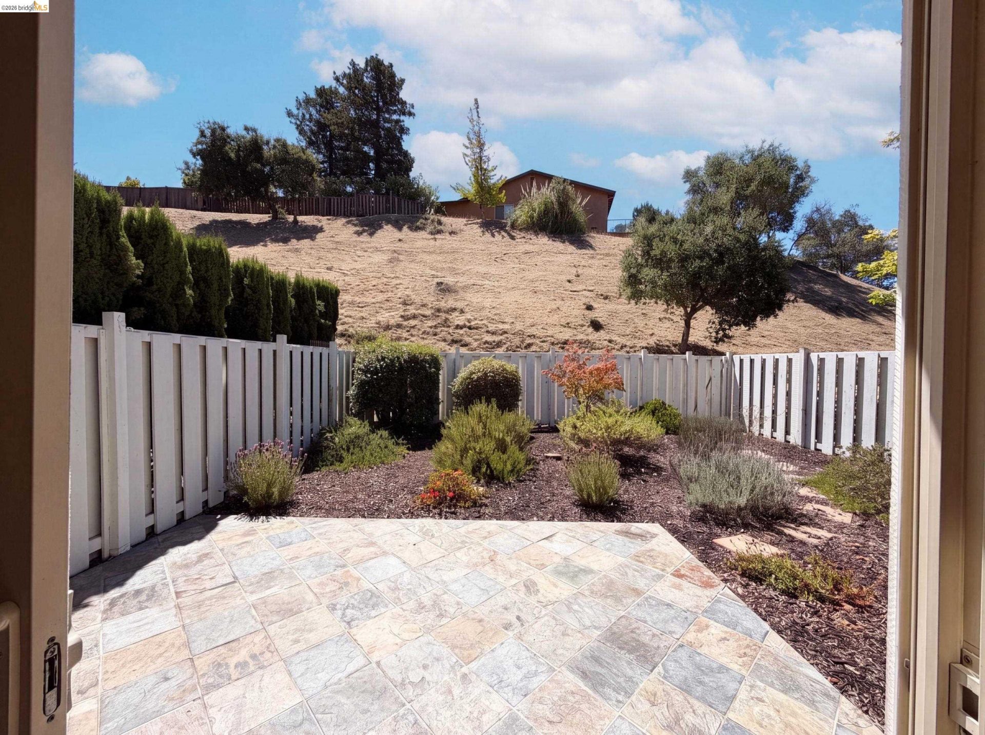 Property photo 33