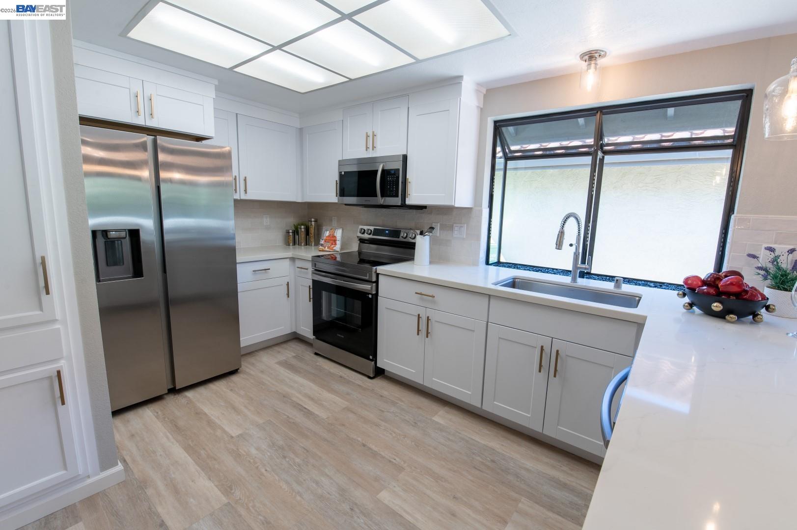 Property photo 44