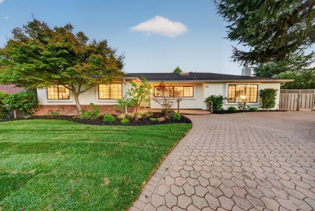 Property photo 32