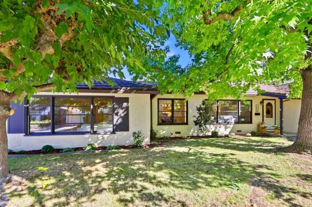 Property photo 44
