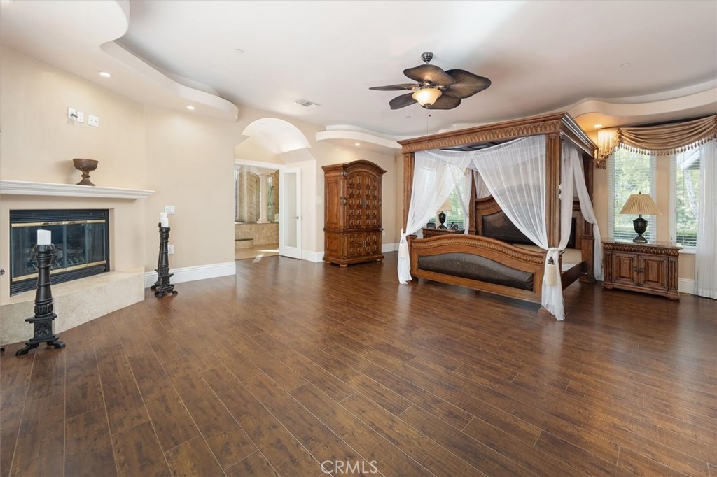 Property photo 38