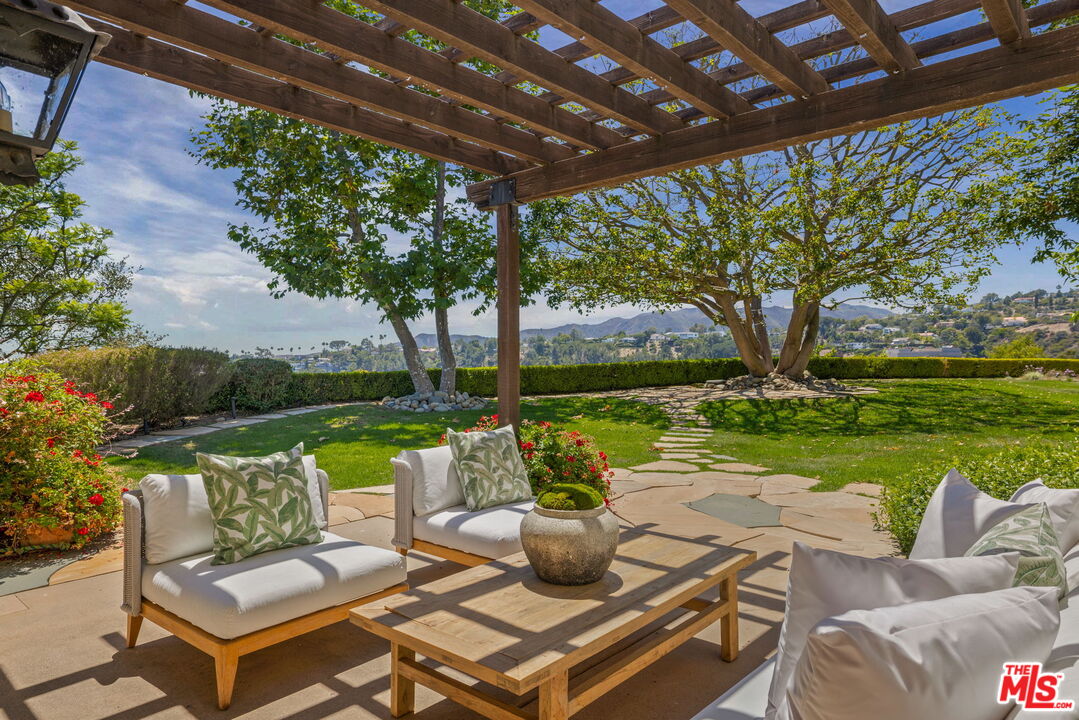 Property photo 22