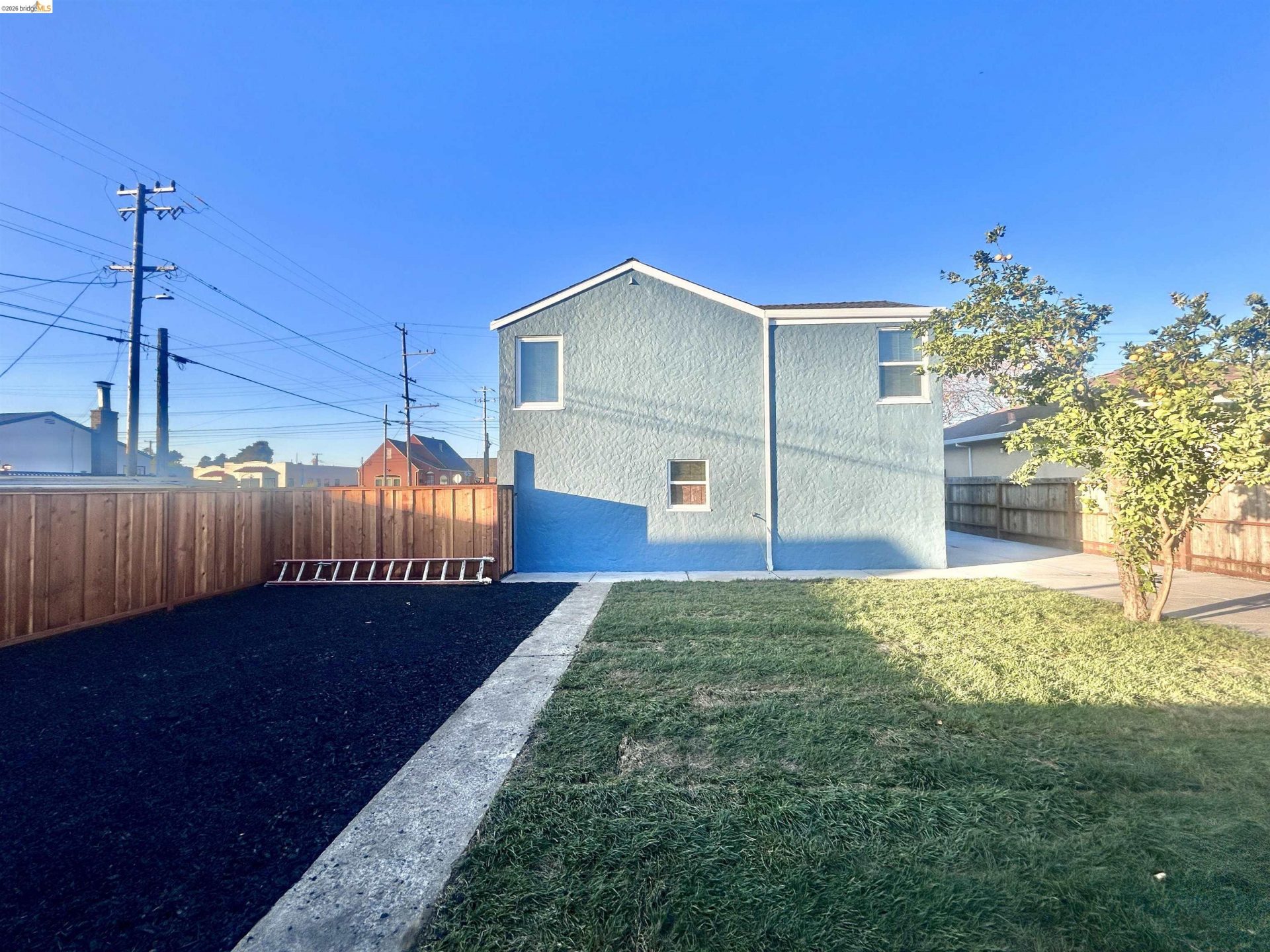 Property photo 24