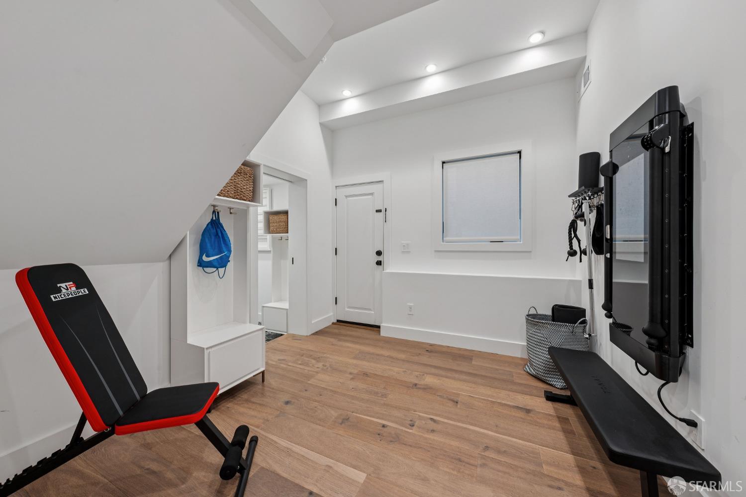 Property photo 46