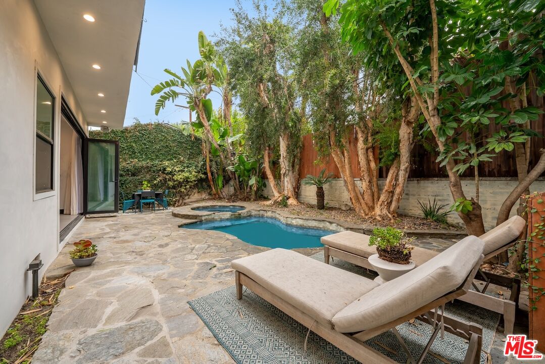 Property photo 42