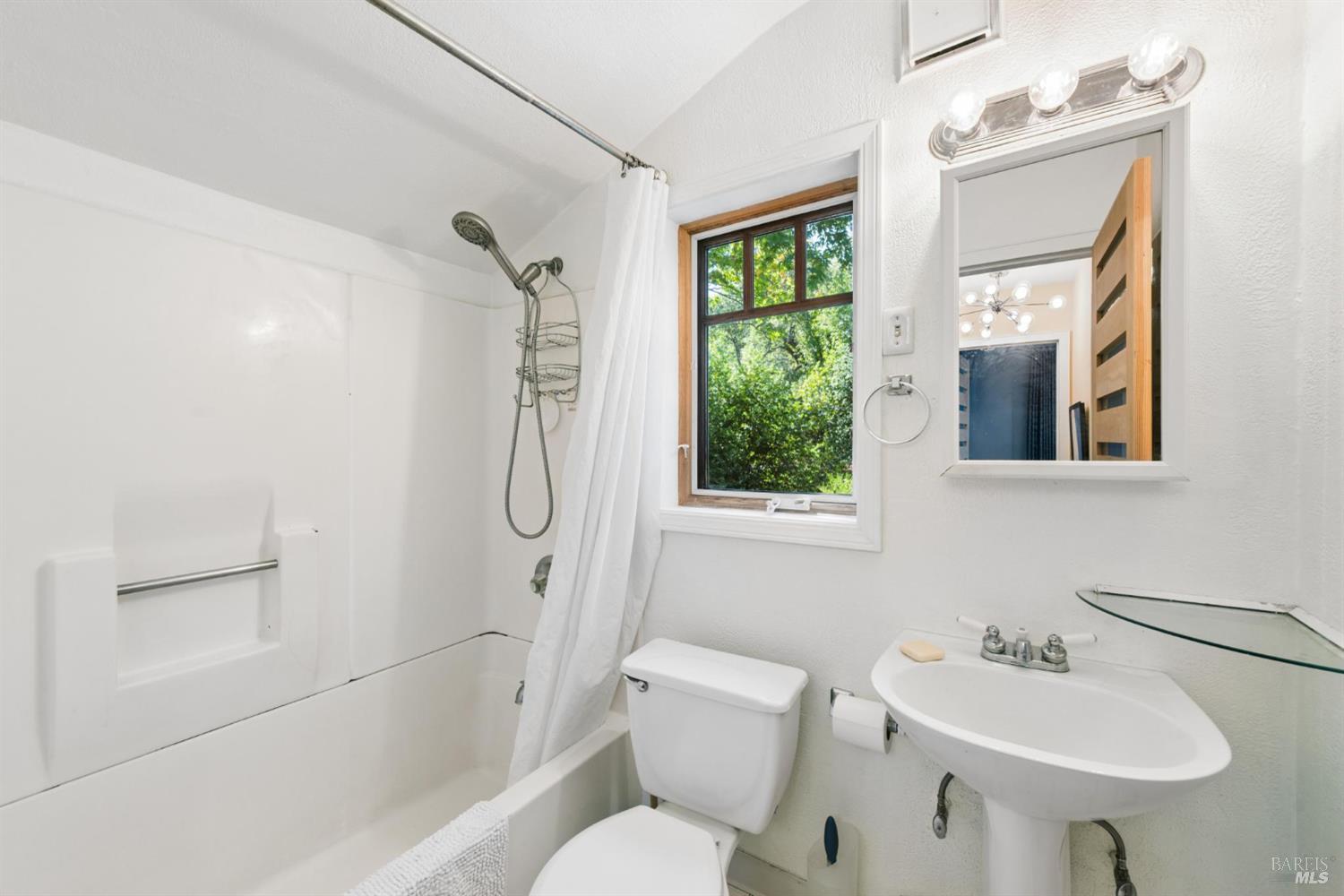 Property photo 38