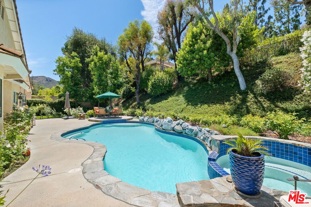 Property photo 36