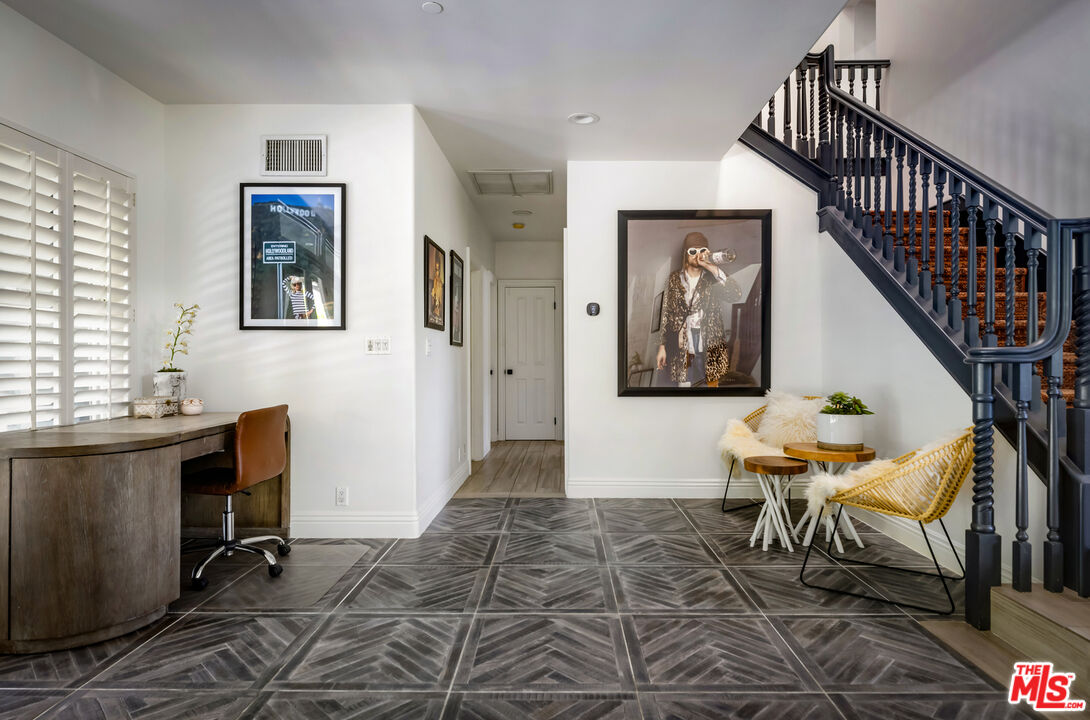 Property photo 25