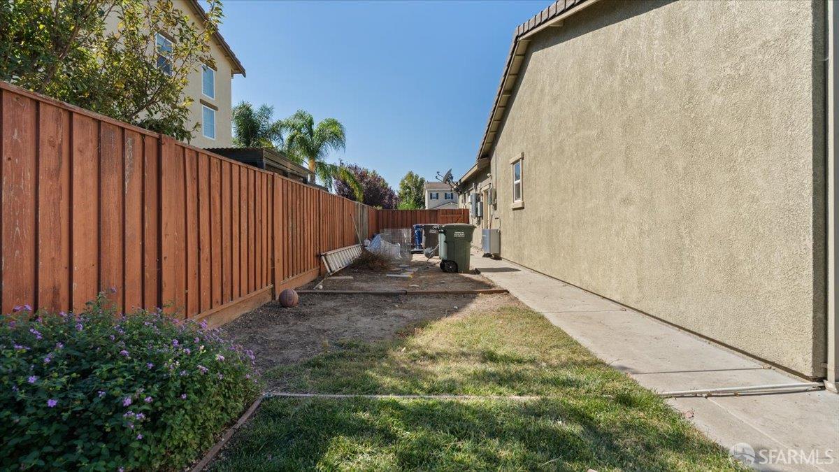 Property photo 42