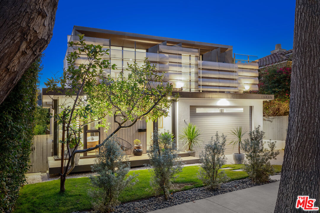 Property photo 38