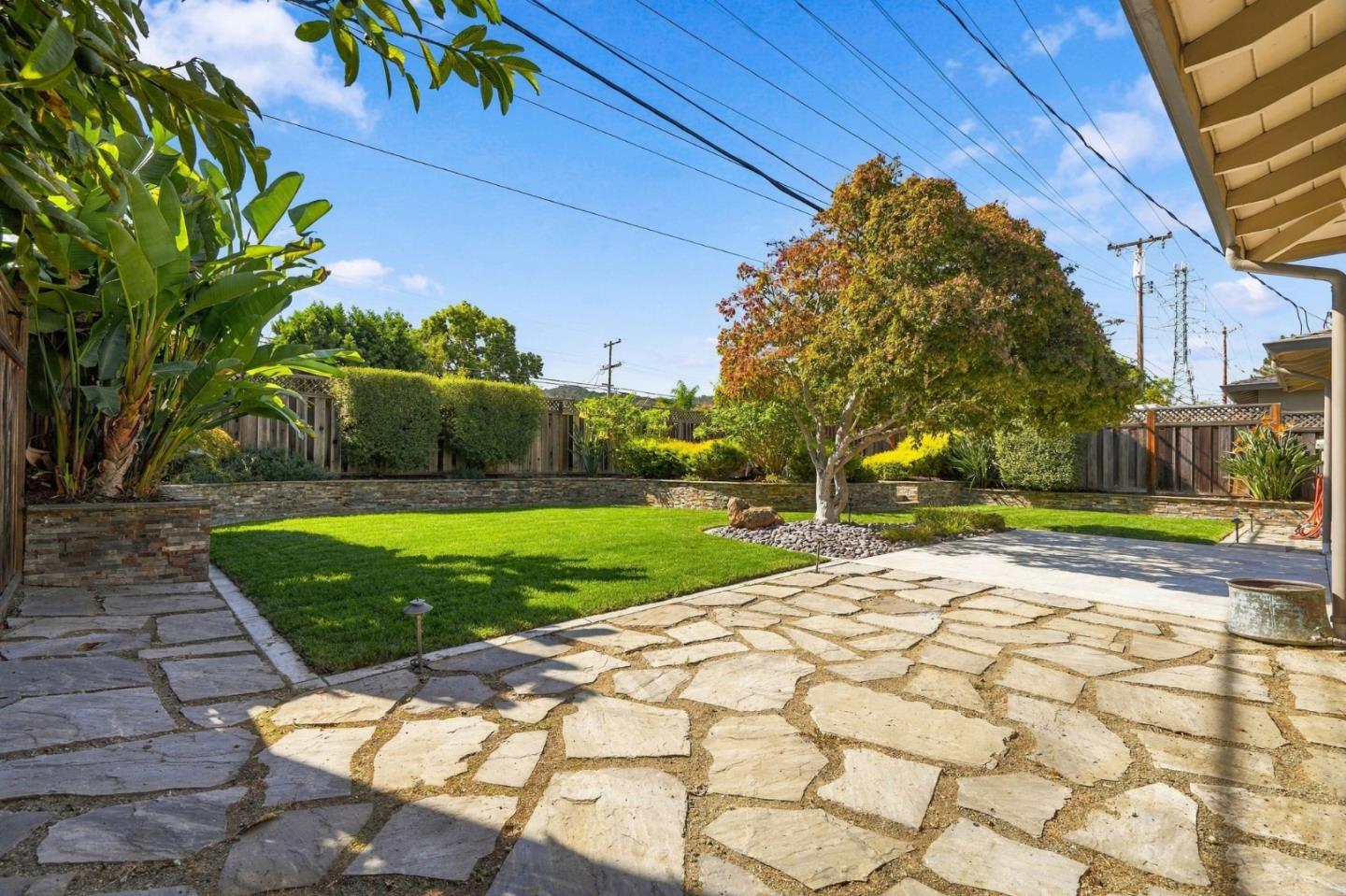 Property photo 50