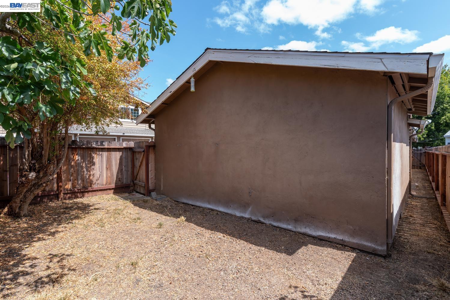 Property photo 40