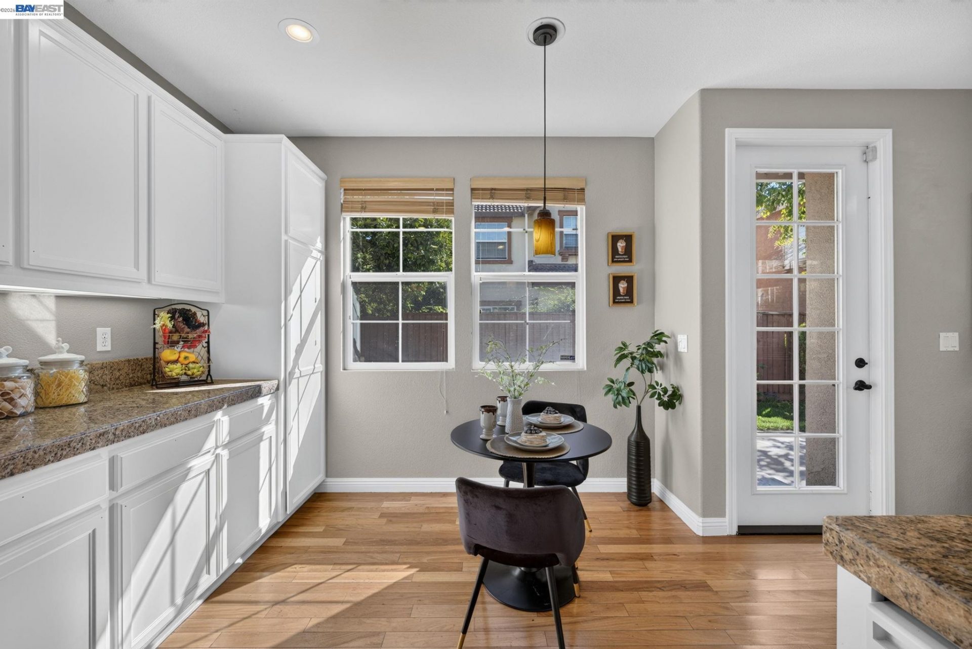 Property photo 24