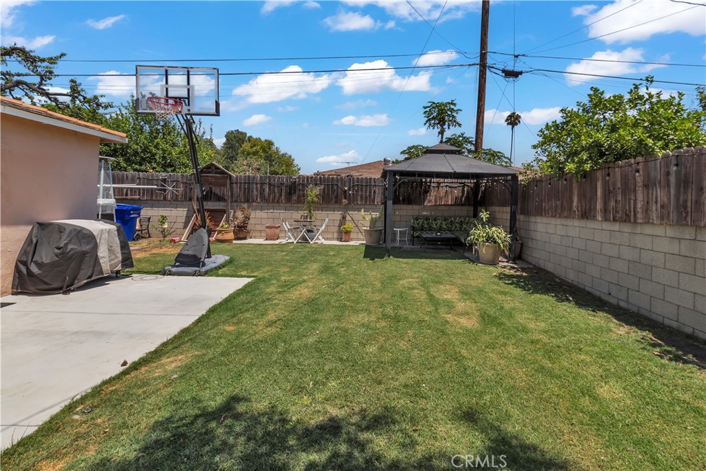 Property photo 31